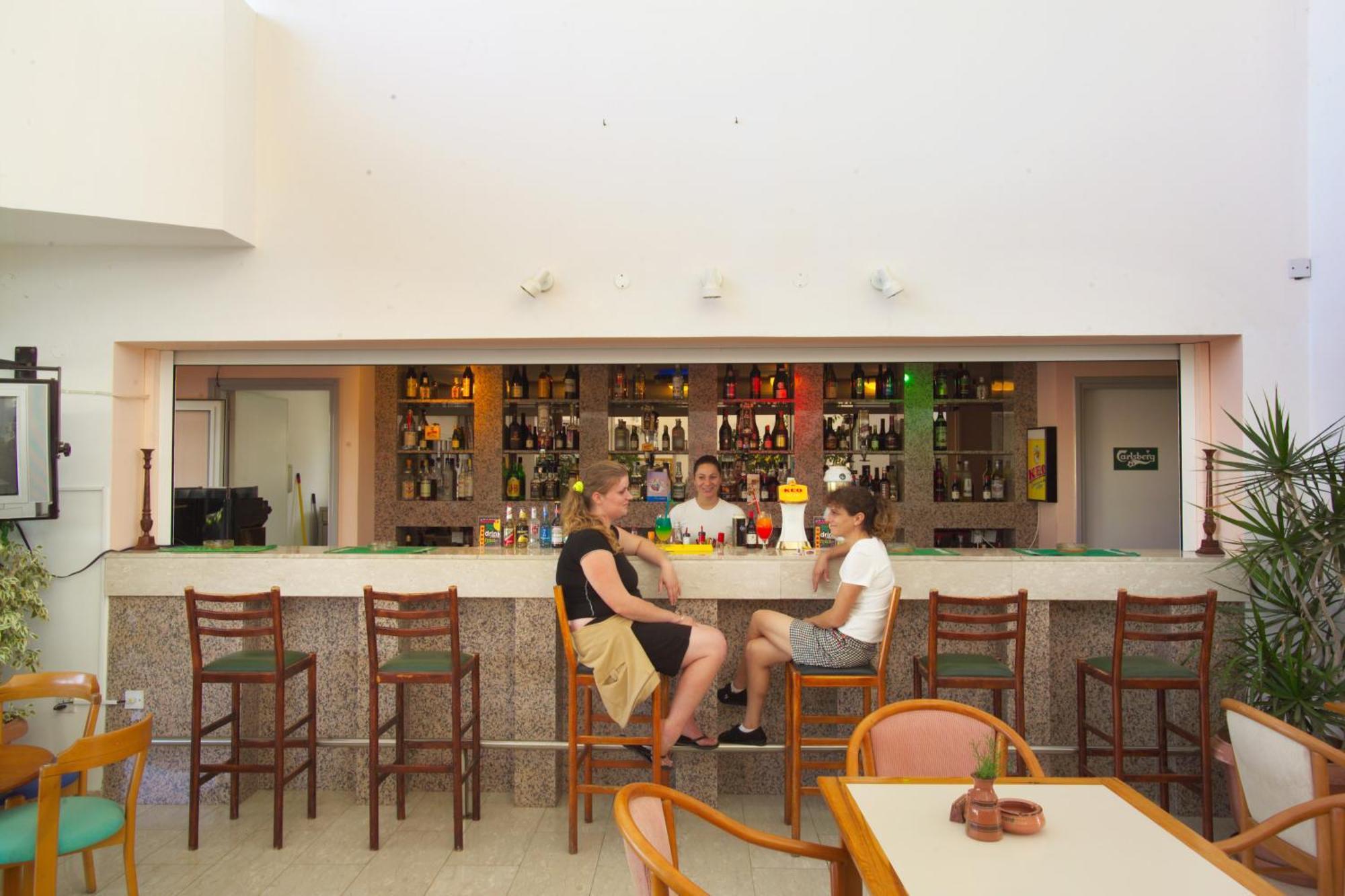 Pola Costa Beach Hotel Apts - Adults Only Protaras Eksteriør bilde