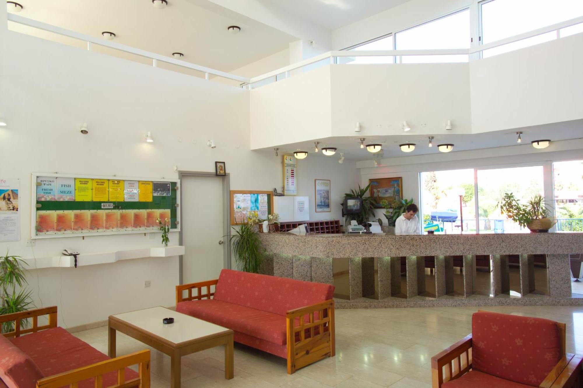 Pola Costa Beach Hotel Apts - Adults Only Protaras Eksteriør bilde